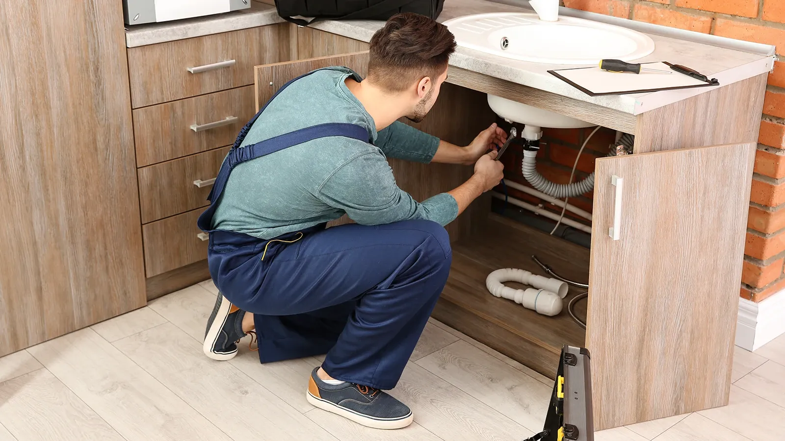 Lavabo Tıkanıklığı Nasıl Açılır? 5 Etkili Yöntem